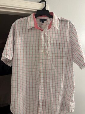 Paul Frederick men’s short sleeved button down shirt